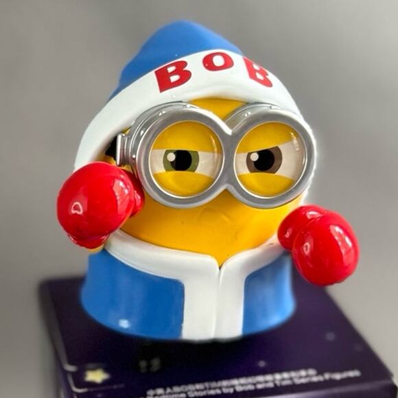 ✨Genuine Pop Mart X Minions Bedtime Stories Set of 2✨ - Picture 3 of 12